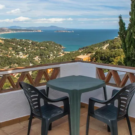 Sleeps 4 Ferienhaus *