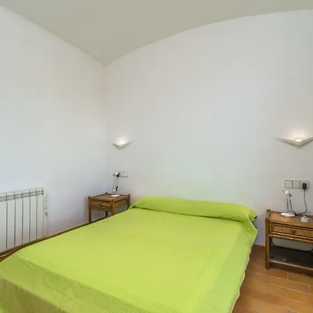 Sleeps 4 * Begur